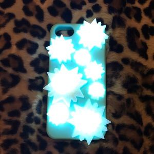 VS Pink light blue snowflake iPhone 6/7 case